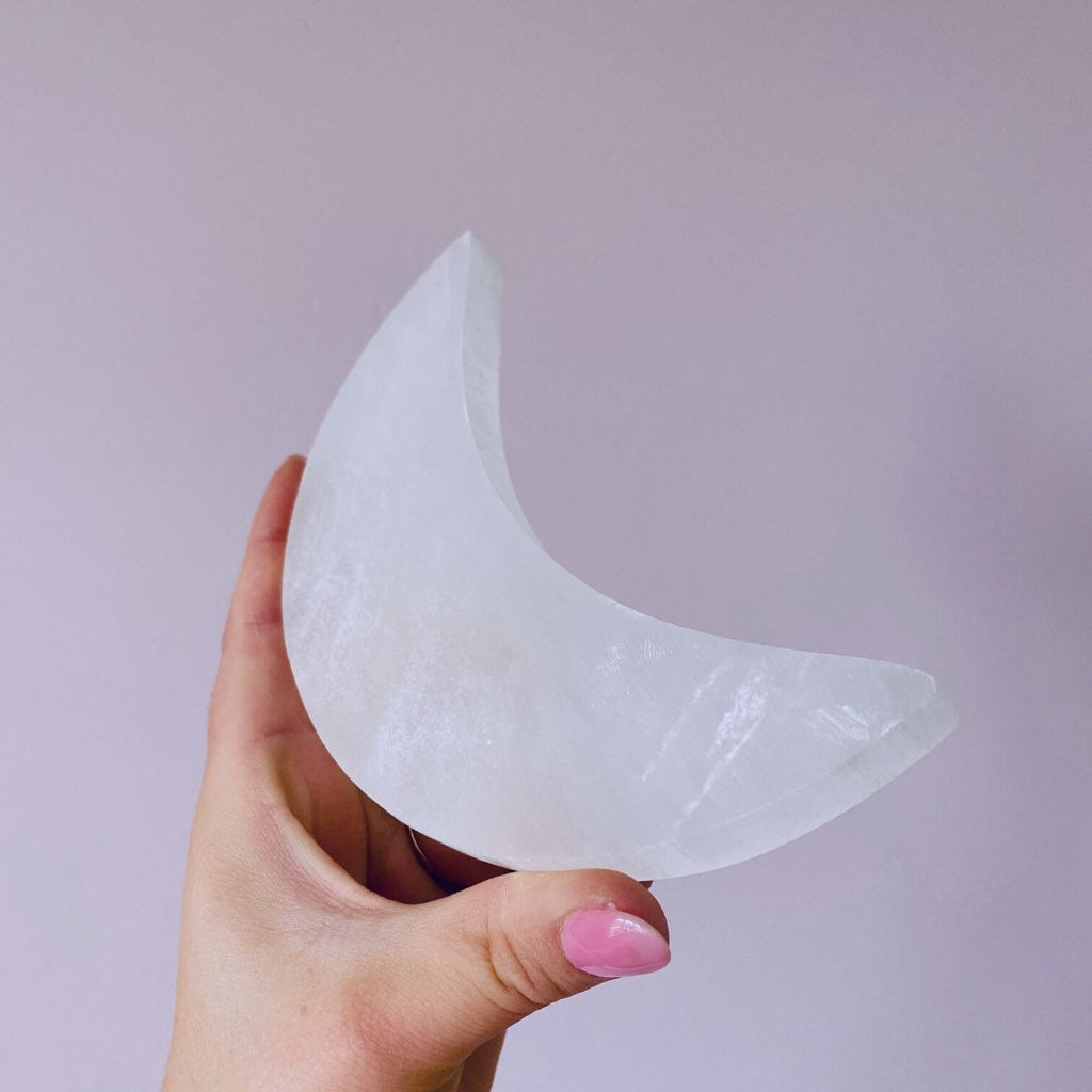 Selenite Large Moon Crystal Charging Plate / Helps You To Deal With Abuse / Good For Balanced Sex Drive / Good For Acne, Psoriasis & Eczema