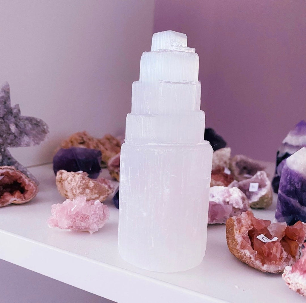 Selenite Crystal Cleansing Charging Mountain / Helps You To Deal With Abuse / Good For A Balanced Sex Drive / Acne, Psoriasis & Eczema