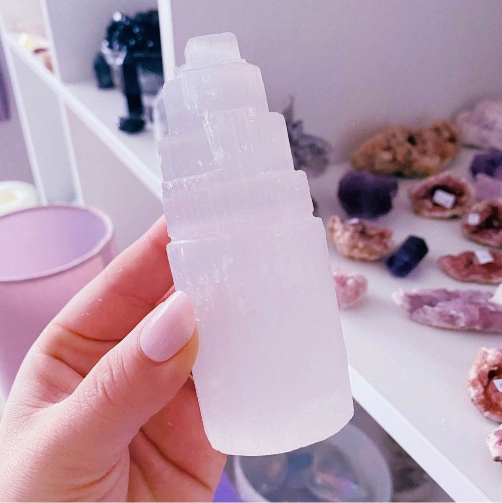 Selenite Crystal Cleansing Charging Mountain / Helps You To Deal With Abuse / Good For A Balanced Sex Drive / Acne, Psoriasis & Eczema