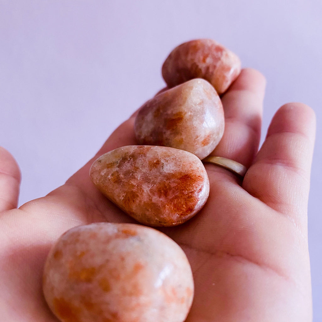 Sunstone Shimmery Large Crystal Tumblestones / Relieves Depression, Low Mood, Anxiety / Encourages Optimism, Originality & Independence