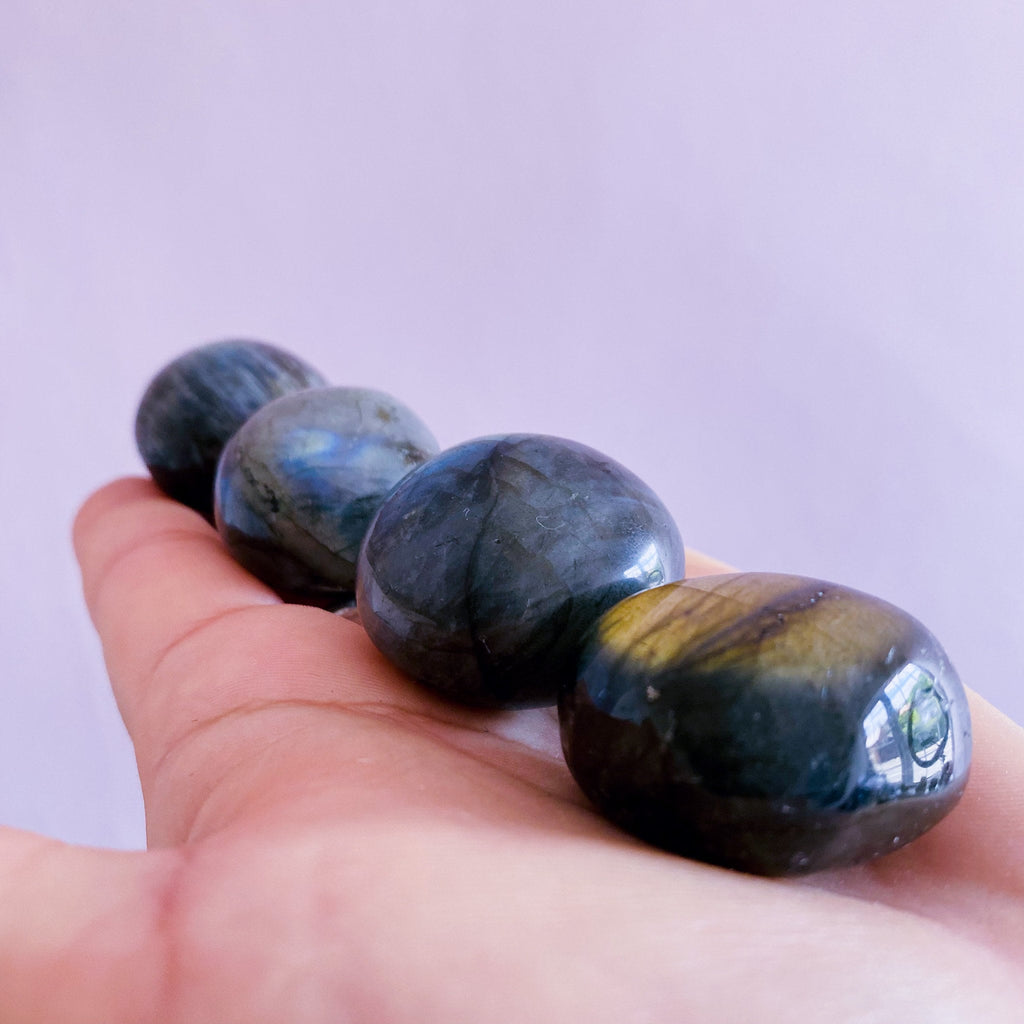 Super Flashy Labradorite Crystal Gemstone Large Pebbles / Transformation & Change, Inspires You To Achieve Your Dreams / Uplifts Your Mood