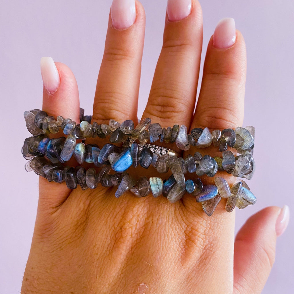 Flashy Labradorite Grade A Crystal Chip Bracelets / Helps Transformation & Change, Inspires You To Achieve Your Dreams / Uplifts Your Mood