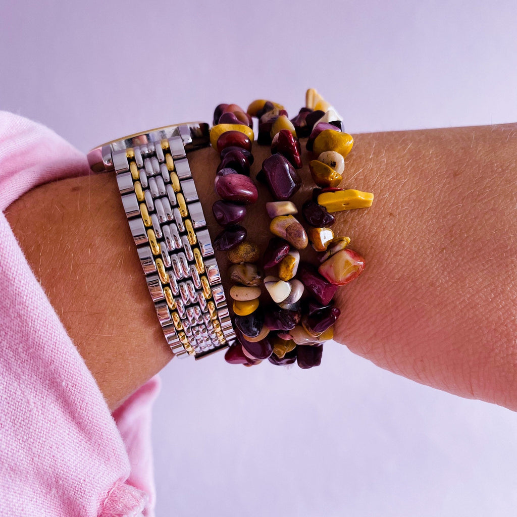 Mookaite Jasper Crystal Chip Bracelets / Heals Deep Emotional Wounds / Helps Depression / Brings Peace / Helps You Accept Change