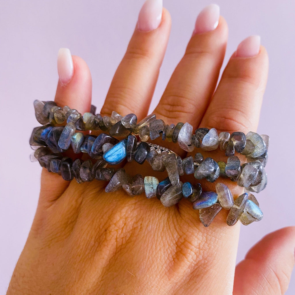 Flashy Labradorite Grade A Crystal Chip Bracelets / Helps Transformation & Change, Inspires You To Achieve Your Dreams / Uplifts Your Mood