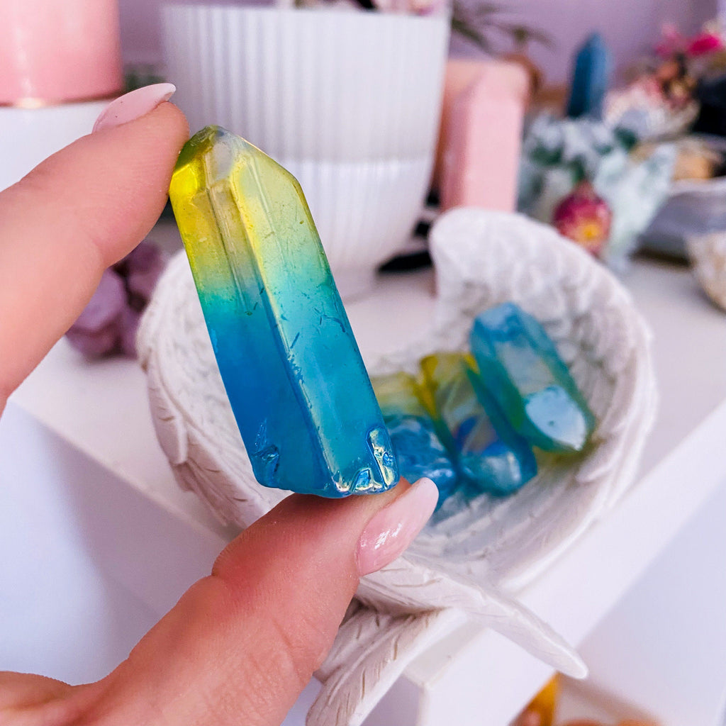 Mermaid Aura Quartz Crystal Raw Points / Rainbow Aura / Connect To Your Angel Guides, Release Negativity, Calm Your Aura / The Master Healer