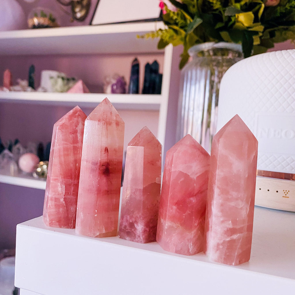 Strawberry Calcite Crystal Tower Points / Loving, Warm, Comforting / Help You To Connect With Happy Childhood Memories / Positive Energy