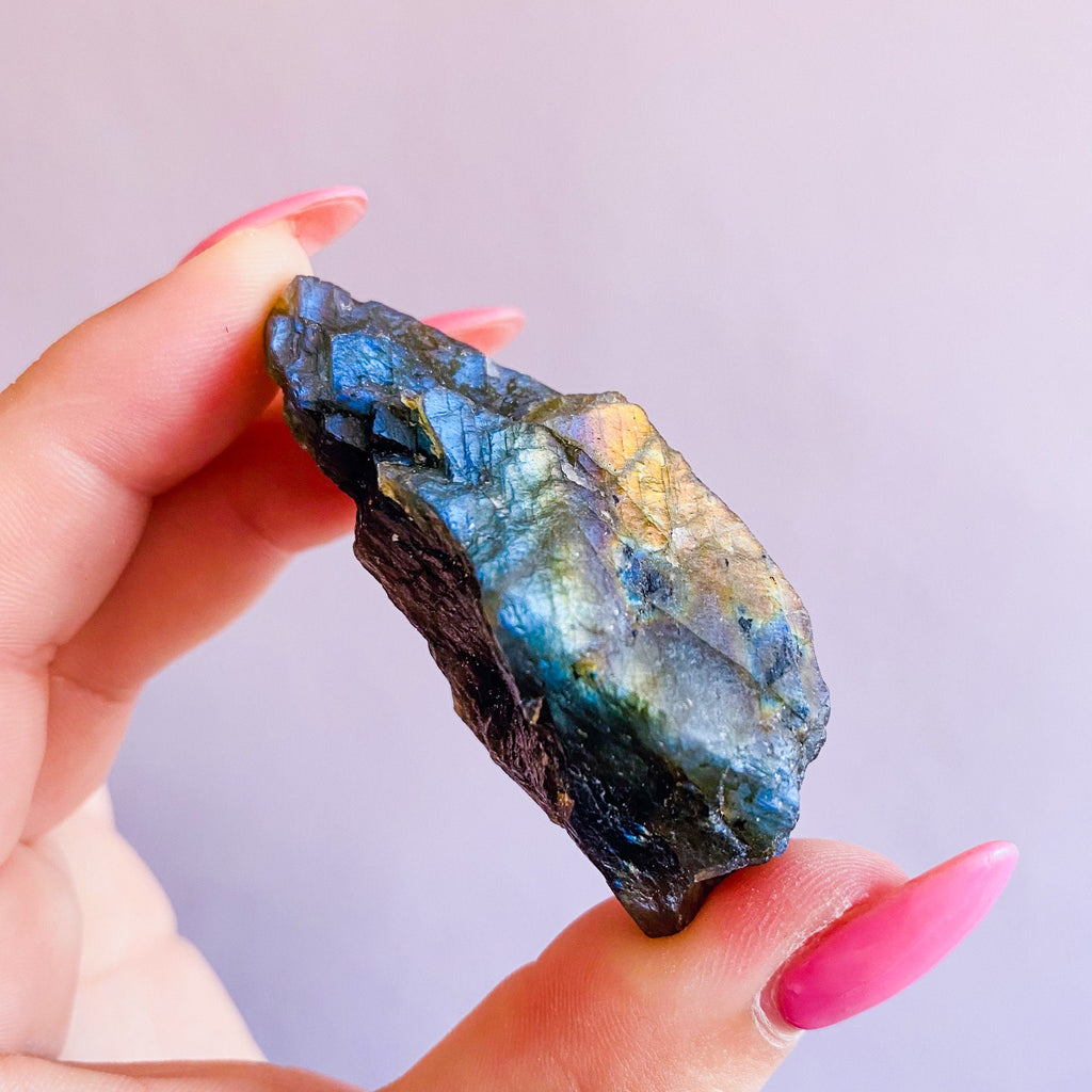 Labradorite Raw Flashy Natural Crystals / Helps Transformation & Change, Inspires You To Achieve Your Dreams / Uplifts Your Mood