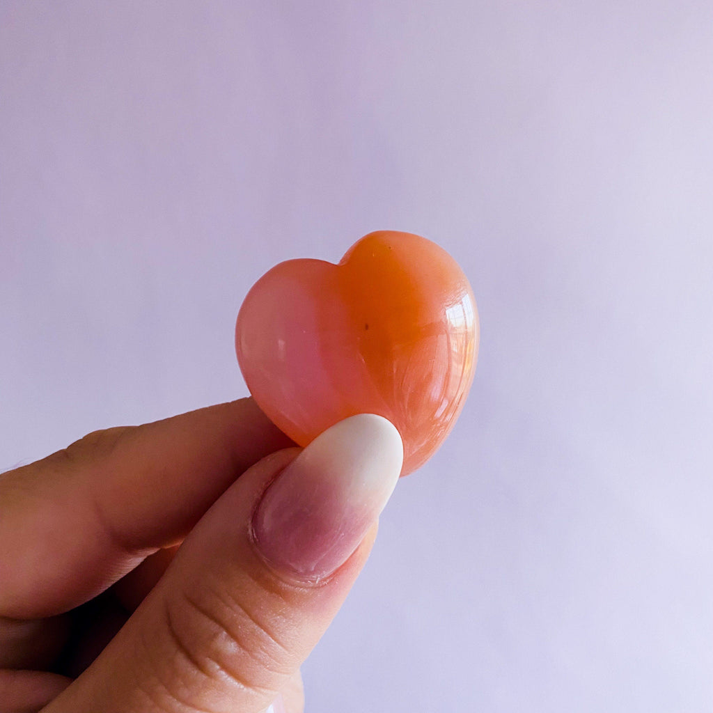 Apricot Agate Crystal Love Hearts / Calming & Nurturing / Helps To Protect Children / Improves Sleep / Good For Problem Solving + Business